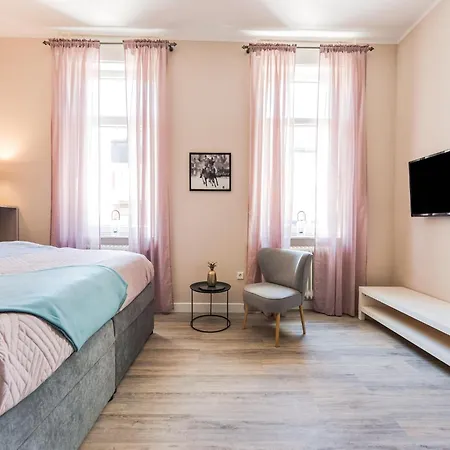 In With Terrace Apartment *